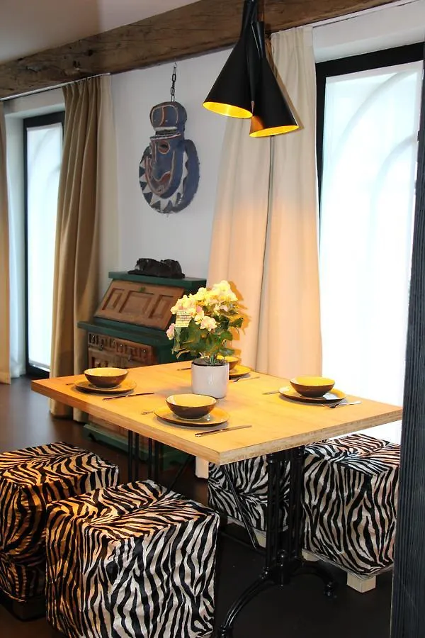 Koto Garden Suites Antwerpen Bed & Breakfast